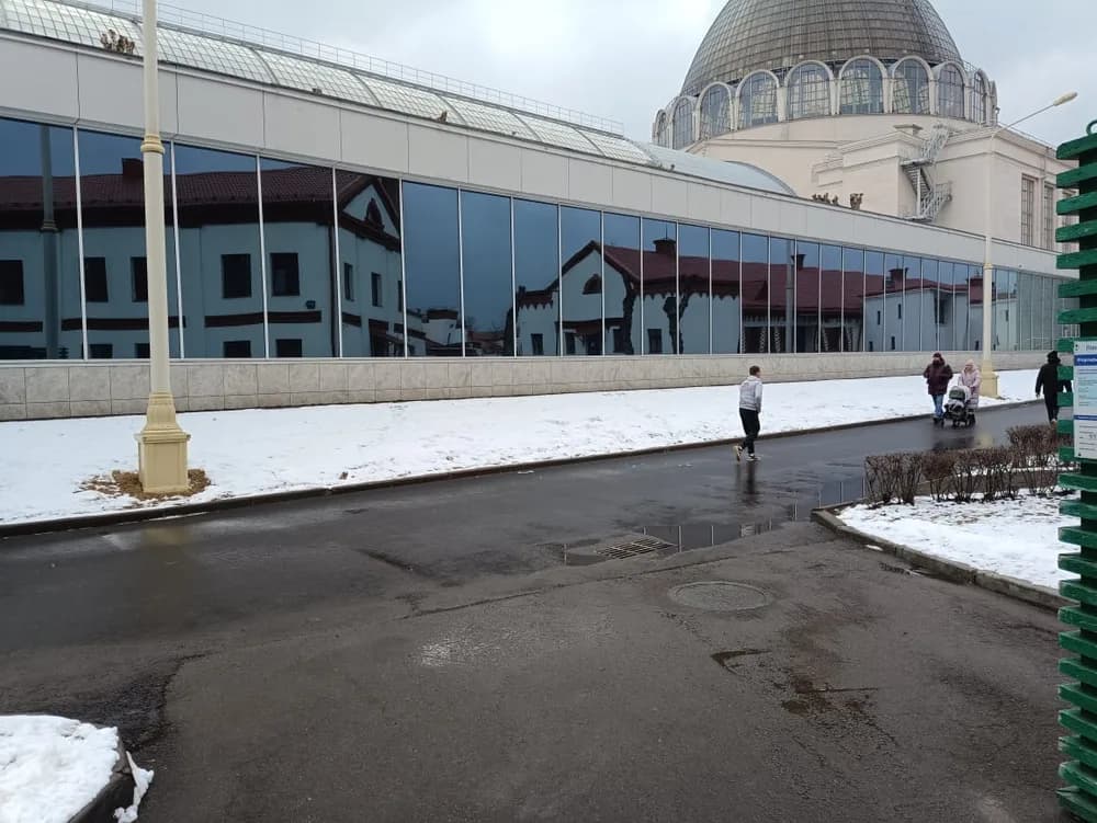 Установка декоративной пленки Black Out — тонировка окон плёнкой Black Out (Черная непрозрачная) в Санкт-Петербурге